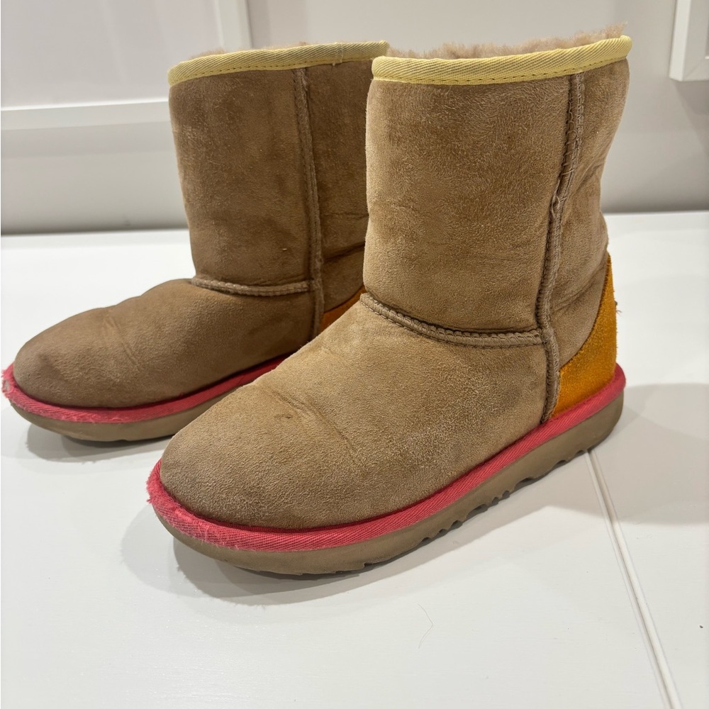 UGG Kids Classic Short II Water Resistant Wool Boot in Beachwood/Papaya